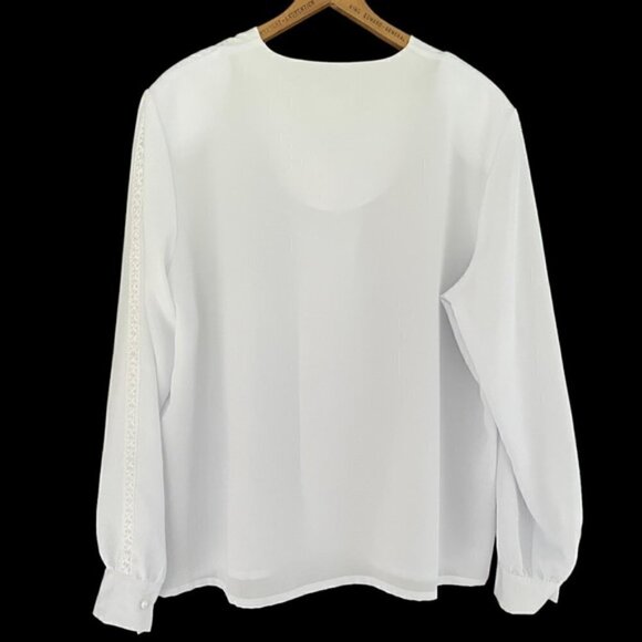 VINTAGE 1980s white polyester Sears blouse size 16 - Picture 2 of 12
